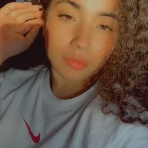 Meet your Posher, Jenayra n.